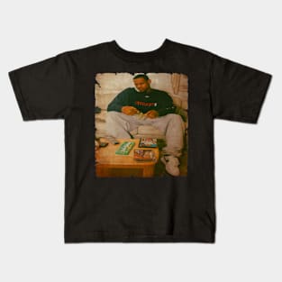 Young Lebron James Vintage Kids T-Shirt